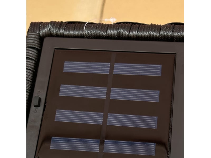  Borne solaire design rotin 15,5 x 15,5 x 46 cm noir, imperméable, capteur de lumière, led automatique pour terrasse et jardin  - Conforama D