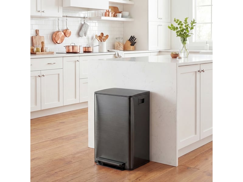  Poubelle à pédale de tri sélectif 2x30l en acier inoxydable noir 47,7x37,5x66,8 cm  - Conforama B