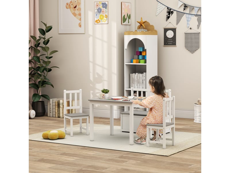  Ensemble table et chaises pour chambre d'enfant, comprenant une table, deux chaises et un coffre en bois, blanc et gris.  - Conforama B