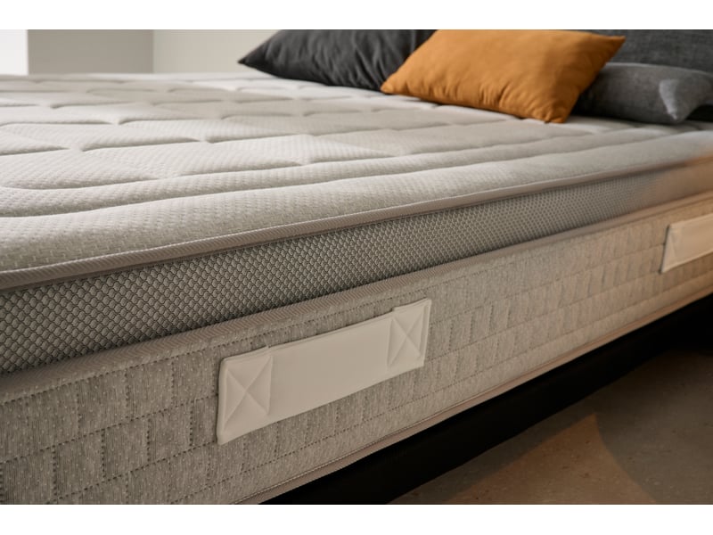  Matelas à mémoire de forme luxury optima nature - mi-ferme, accueil mémoire de forme, 4 poignées 8435720076172 - Conforama D