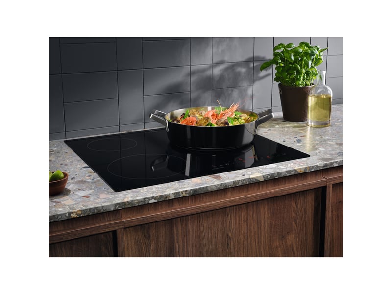 Table de cuisson à induction ELECTROLUX LIT60330C - Conforama