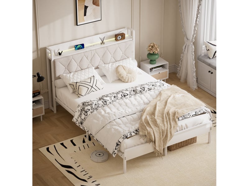  Lit double 140x190 cm avec led, 2 prises et 2 ports usb, tête capitonnée, blanc  - Conforama B