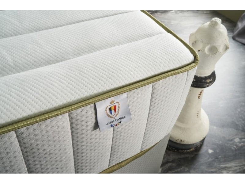 Morphonat ; matelas 140x190 mousse hr40kg aux extraits de soja ; fabriqué en france 069061200096 - Conforama D