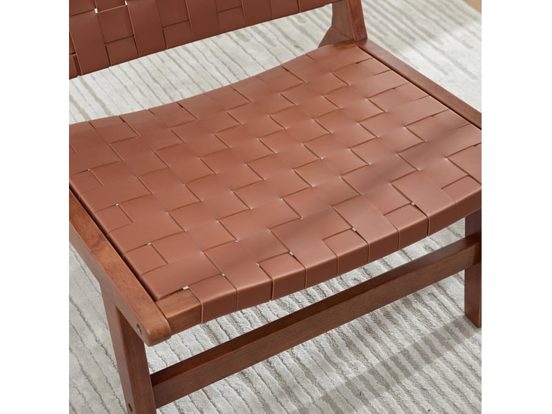  Chaise de loisirs sans accoudoirs en cuir régénéré marron, tressage damier et cadre en bois, style industriel  - Conforama D