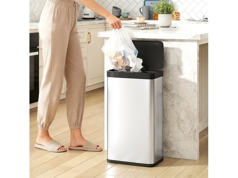  Poubelle automatique 45 l en acier inoxydable argenté avec capteur, fermeture silencieuse pour votre cuisine  - Conforama B
