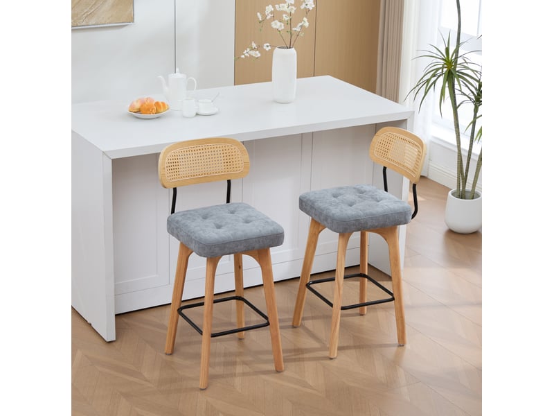  Lot de 2 tabourets de bar pivotants 360° en chenille grise et rotin 51x44x96 cm  - Conforama B