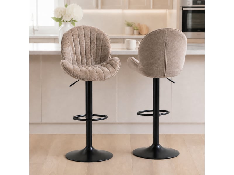  Ensemble de 2 tabourets de bar, revêtement en tissu, hauteur d'assise réglable, pivotants, structure en acier, marron  - Conforama C
