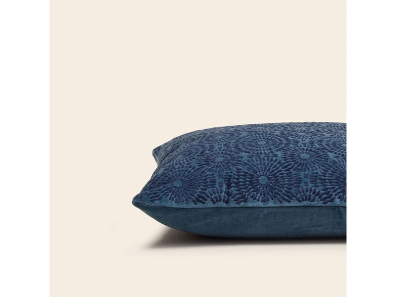  Housse de coussin en velours brodé de fil coton  solaya 26433 - Conforama C