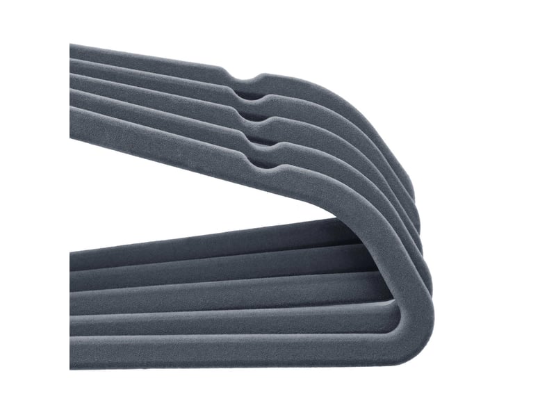  Lot de 100 cintres en velours peu encombrants antidérapants 45 x 23,5 x 0,6 cm style moderne en abs gris clair 12_0008882  - Conforama D