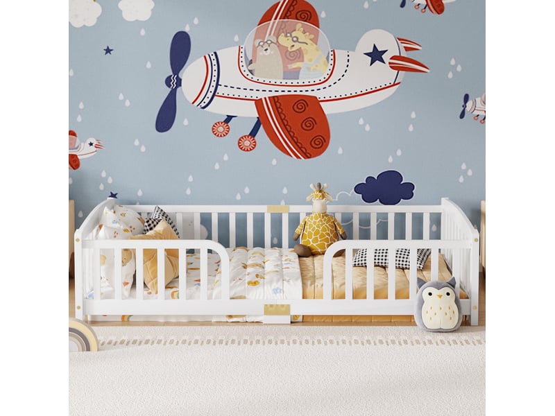  Lit au sol enfant 90x200 cm, blanc, en bois, avec entrée centrale et garde-corps de sécurité, sans matelas  - Conforama D