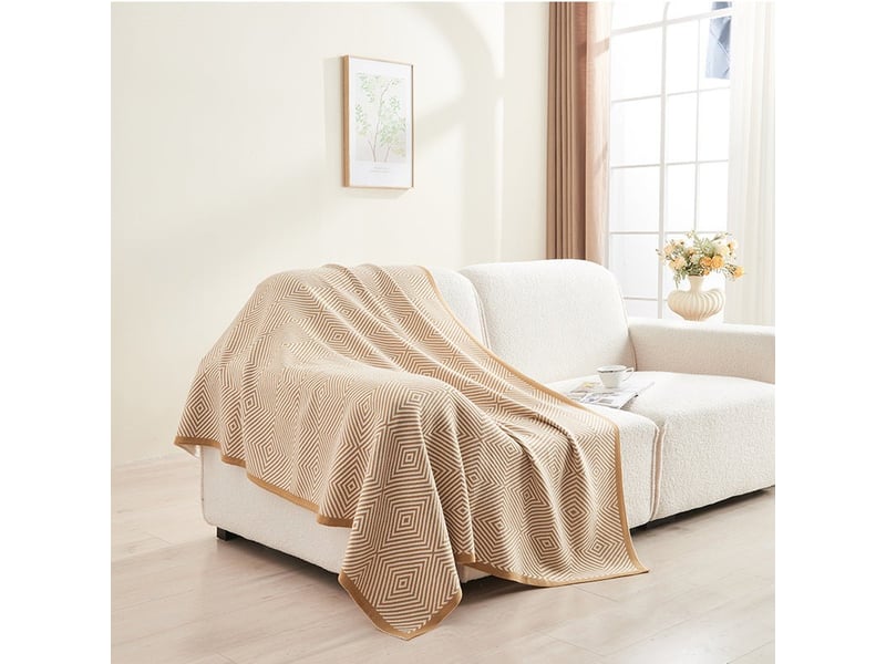  Plaid taupe à motifs chevron 130 x 180 cm boreal PD003-TAU-130 - Conforama A