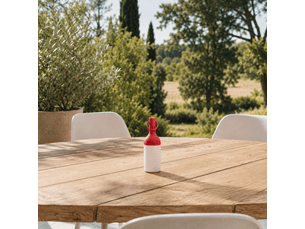 Petite lampe nomade en plastique rouge-elo