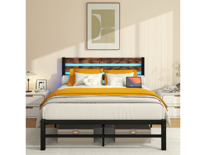  Lit double 140x200 cm avec tête de lit, cadre de lit adulte avec station de recharge usb et éclairage led, marron, lit pour adulte  - Conforama C