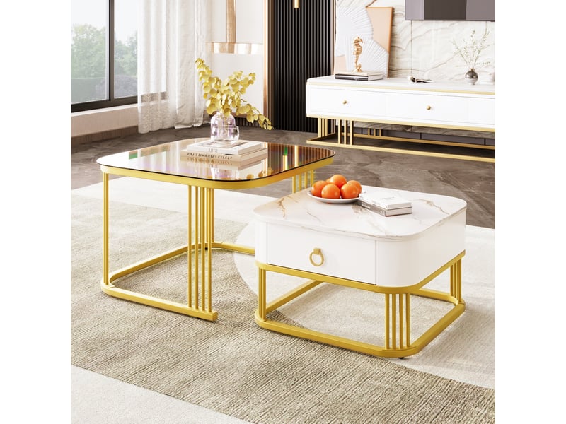  Table basse empilable : plateau en verre brun thé et aspect marbre brillant, détails dorés, table d’appoint avec tiroirs. Ensemble de deux pièces.  - Conforama B