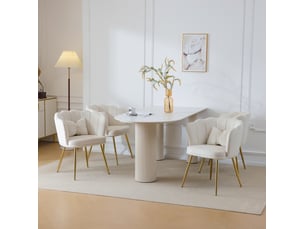 Chaise rembourrée à dossier pétale avec coussins de soutien et pieds métalliques dorés en velours beige