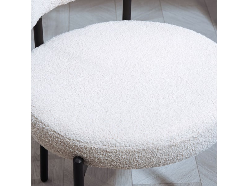  Lot de 2 chaises blanc crème - revêtement polaire, assise rembourrée, piètement métal, confortables, idéal salon  - Conforama E