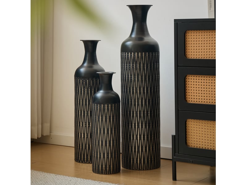  Lot de 3 vases de sol à rainures verticales en métal noir  - Conforama D