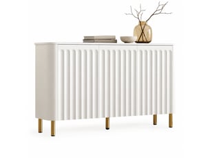 Buffet blanc 3 portes en mdf, pieds métal cylindriques, reliefs verticaux et angles arrondis, rangement sans étagères