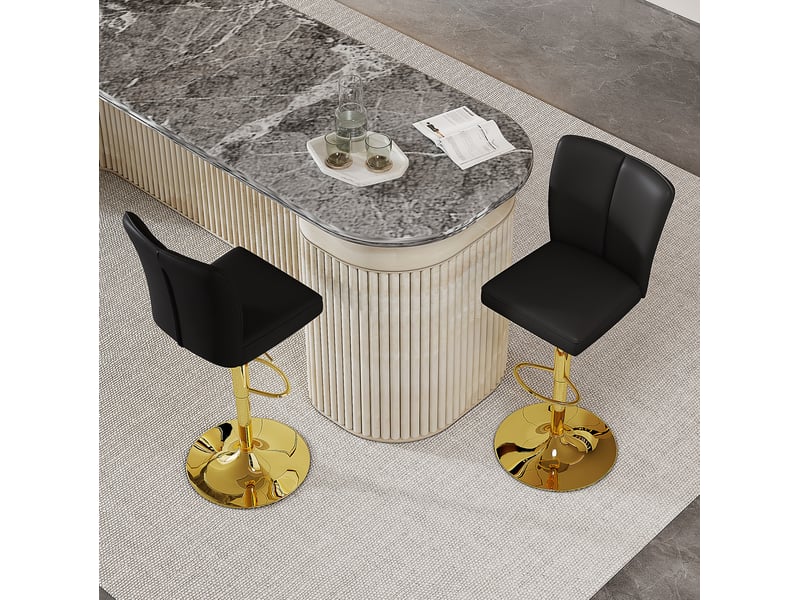 Tabourets de bar 95,5-117,5 cm lot de 2, réglables, pivotants 360°, métal et pu, pour salon, cuisine, bar, noir et or  - Conforama D