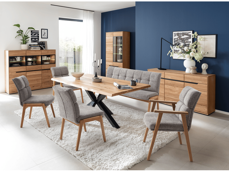  Table à manger avec bord irrégulier coloris chêne massif naturel et pieds en métal forme croisée - longueur 200 x profondeur 100 x hauteur 76 cm  - Conforama C