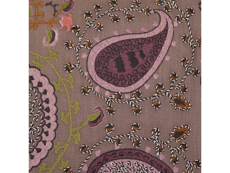  Housse de coussin en broderie paisley  mandana 26424 - Conforama D