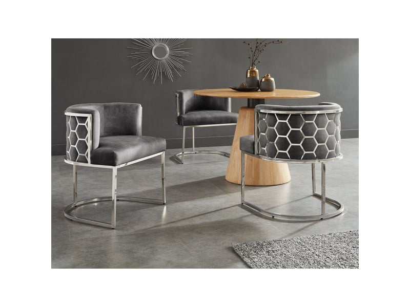  Chaise velto grise en velours – structure argentée brillante, accoudoirs et dossier nid d'abeilles  - Conforama B