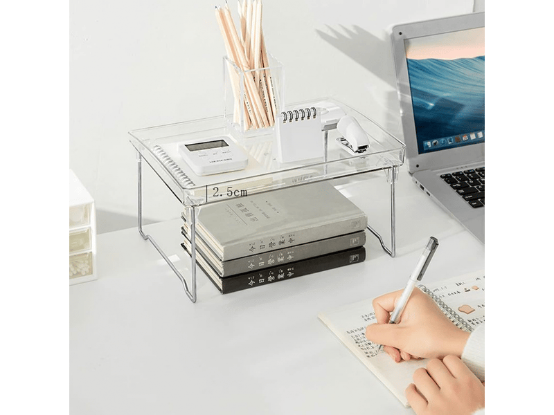  Organiseur transparent empilable en plastique transparent pour le rangement des fournitures de cuisine et de maquillage  - Conforama C