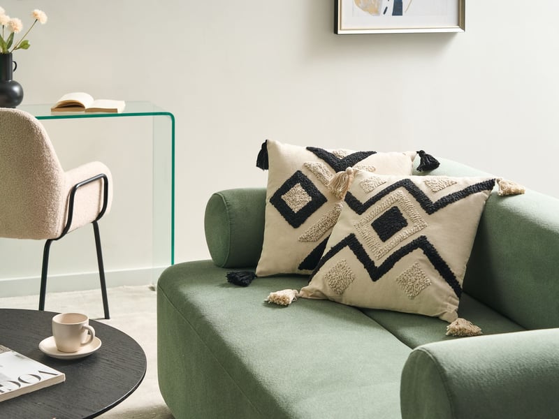Lot de 2 coussins décoratifs saraca coton 45 x 45 cm noirbeige motif géométrique  - Conforama B