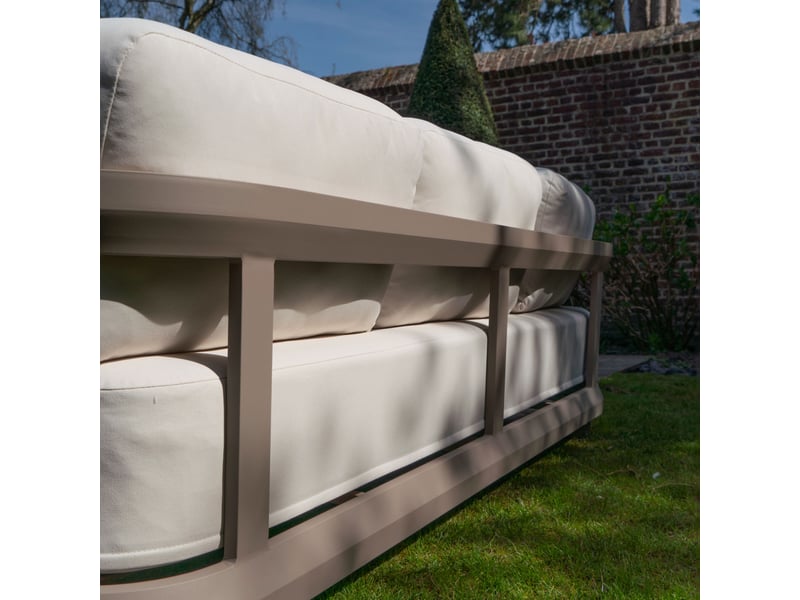  Salon de jardin bas 5p  en aluminium taupe avec plateau pierre calarossa 600812 - Conforama E