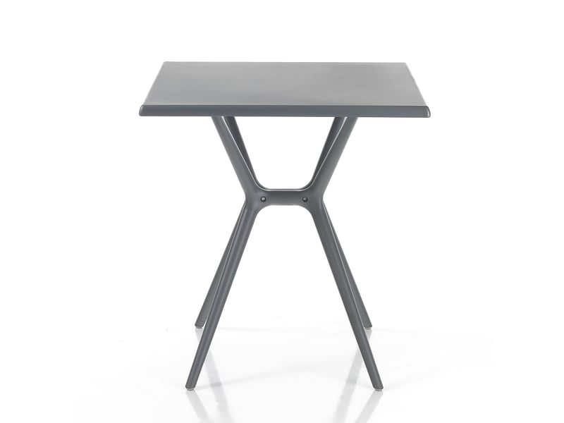 Table de jardin en polypropylène léger et anti-uv 70x70cm minot - gris  - Conforama C