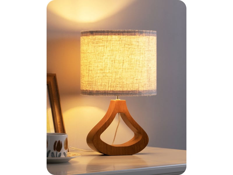  Lampe de table edishine t24019 beige lin chene e27 4w led 2700k 370618_AAAYP06021_6_DROPFR - Conforama A