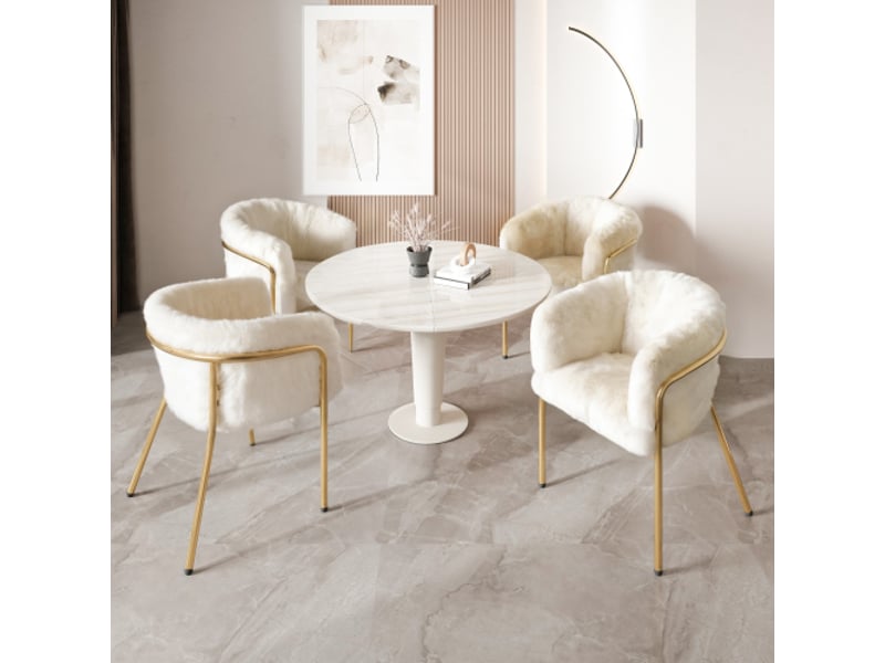 Lot de 2 chaises de salle à manger blanches en imitation fourrure, pieds métal - Conforama D