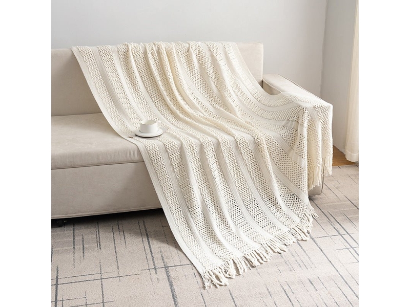  Plaid écru à motifs et franges 127 x 180 cm pazi PD010-ECR-127 - Conforama A