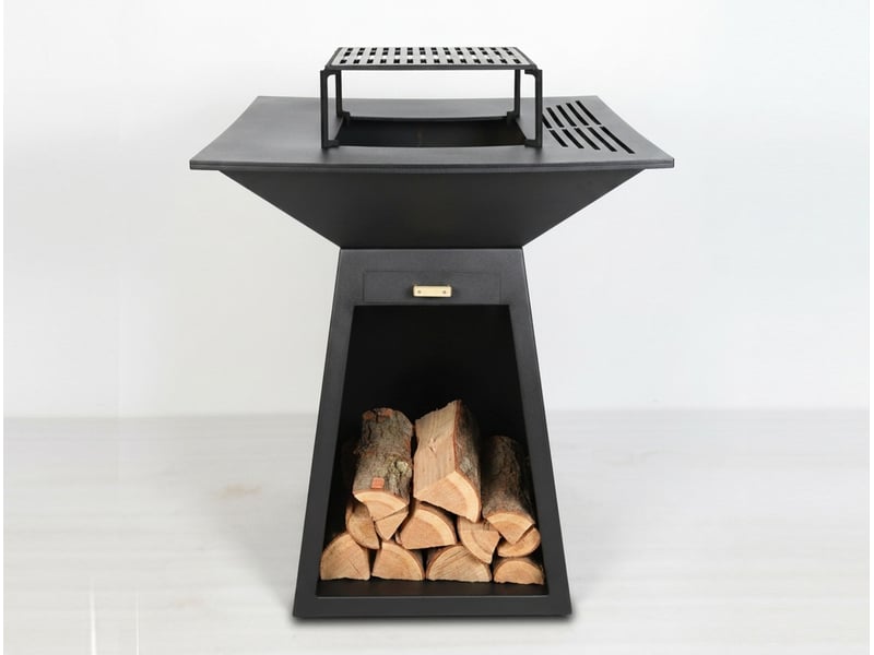  Barbecue carré grand avec plaque d'acier ronde et grill en acier coloris noir EFP59B RECT - Conforama D