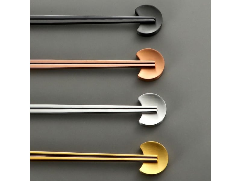 Lot de 4 porte-baguettes en métal doré en forme de lune pour l'organisation de la table à manger et une utilisation décorative  - Conforama C