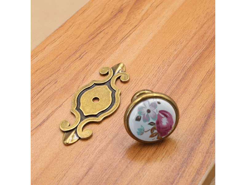  Lot de 10 poignées de porte en céramique européennes, jeu de poignées de meubles de style rétro, adaptées à la décoration de la maison  - Conforama C