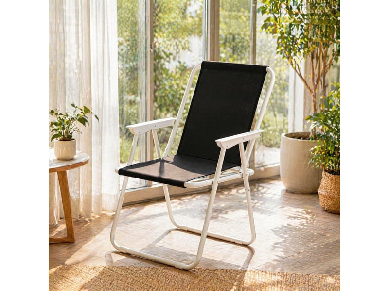 Chaise de camping pliante noire en tissu oxford avec accoudoirs, légère, pour activités de plein air.  - Conforama E