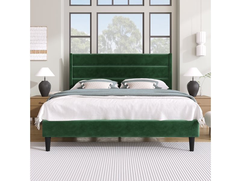  Lit 140 × 200 cm en velours vert foncé avec sommier à lattes IKSETERA TRADING LTD - Conforama D