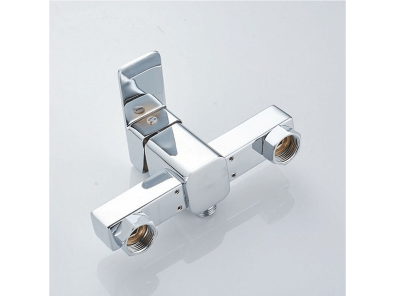  Robinet de douche mural chromé moderne avec robinet de douche d'eau chaude et froide  - Conforama D