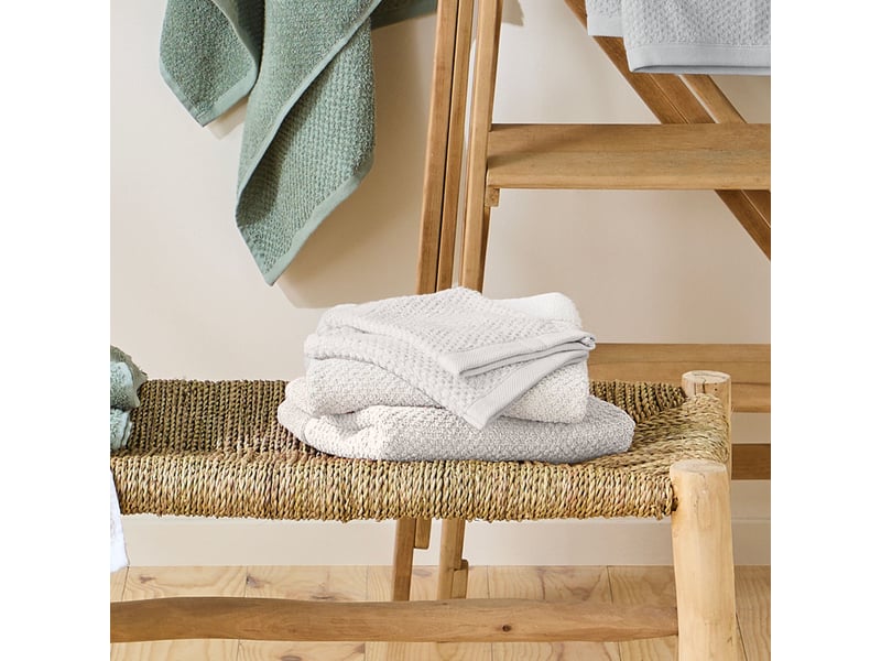  Lot 2 serviettes de bain et 2 gants de toilette  - Conforama B