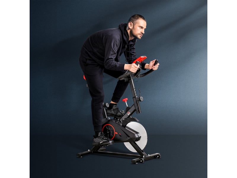  Vélo appartement, lcd, cardio, selleguidon réglables, volant 6 kg, résistance ajustable, 85x46x114 cm, noirrouge.  - Conforama D
