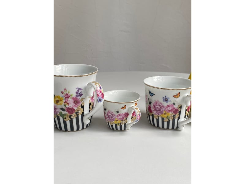  Mug en céramique, fleurs et rayures noires, grand format, 300 ml  - Conforama E