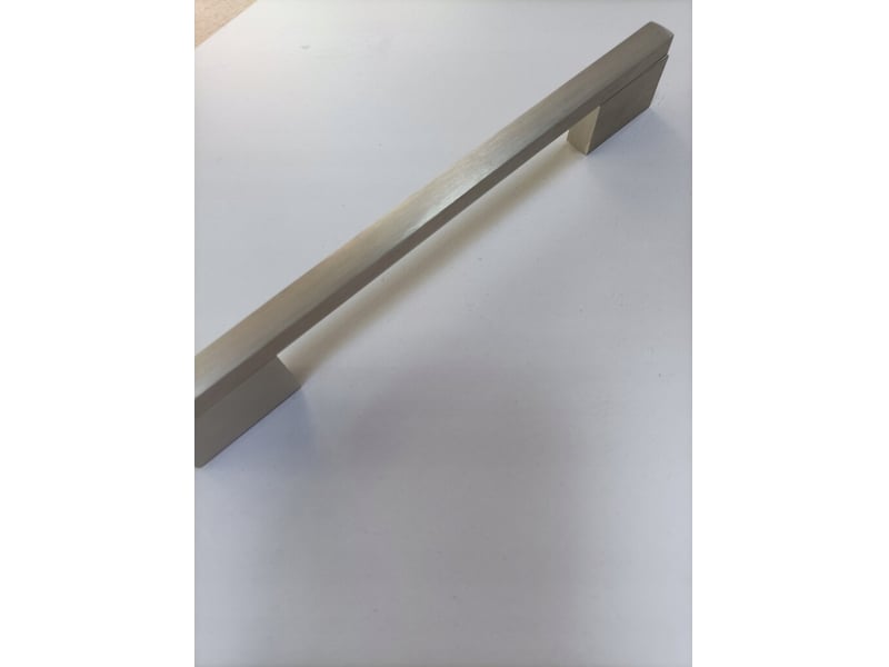  Poignée rankena um-017 l-128 en acier inoxydable  - Conforama E