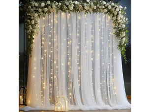 Fond de scène en tulle blanc avec guirlande lumineuse – 1,6×3 m – voilage pour mariage, baby shower, anniversaire – décoration photo shoot