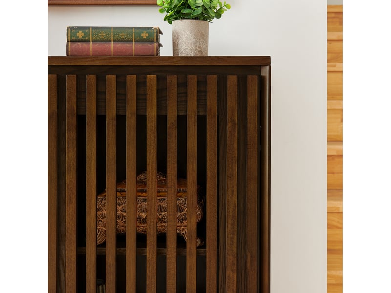  Buffet vintage 99x23,5x82,6 cm en mdf et bois de noyer avec portes sculptées et ouvertures pour prises électriques 4071298391725 - Conforama E