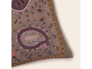 Housse de coussin en broderie paisley  mandana