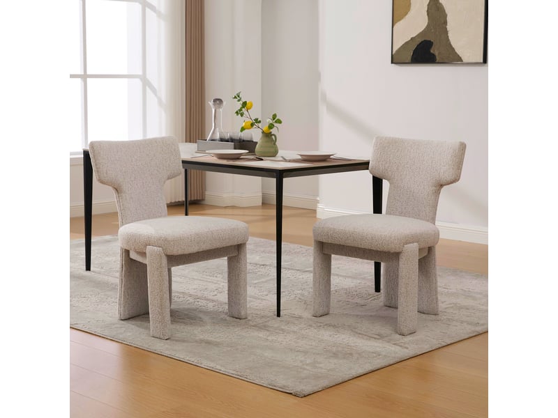  Lot de 2 chaises de salle à manger en tissu chenille beige, chaises sans accoudoirs avec dossier incurvé et pieds en bois d'hévéa massif  - Conforama B