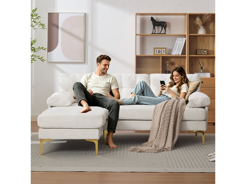 Canapé d'angle 3 places beige en tissu chenille avec accoudoirs rembourrés et pieds métalliques - Conforama E
