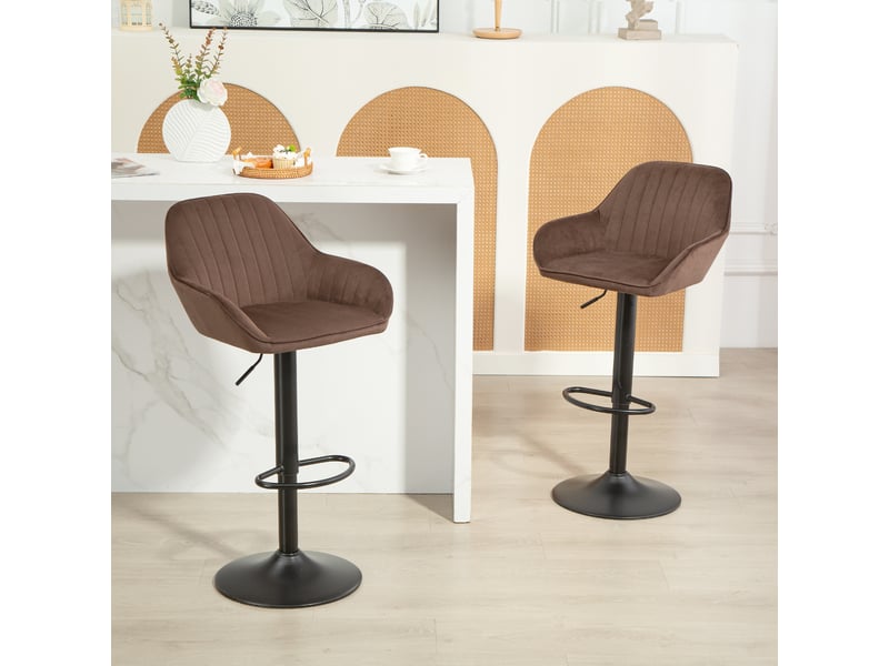  Lot de 2 tabourets de bar pivotants, hauteur réglable de 62 à 83 cm, revêtement en velours, dossier et repose-pieds, marron  - Conforama D