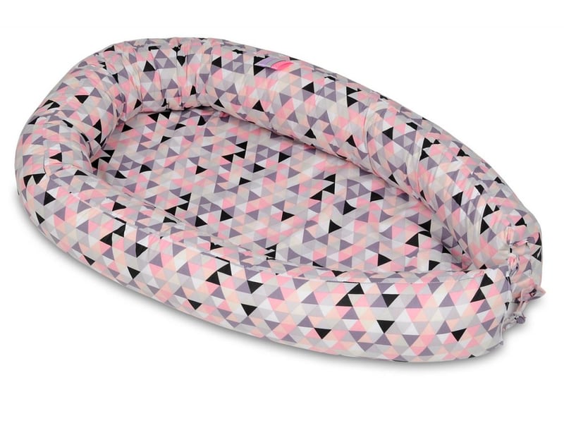  Cocon gigoteuse triangles roses 4230141 - Conforama A